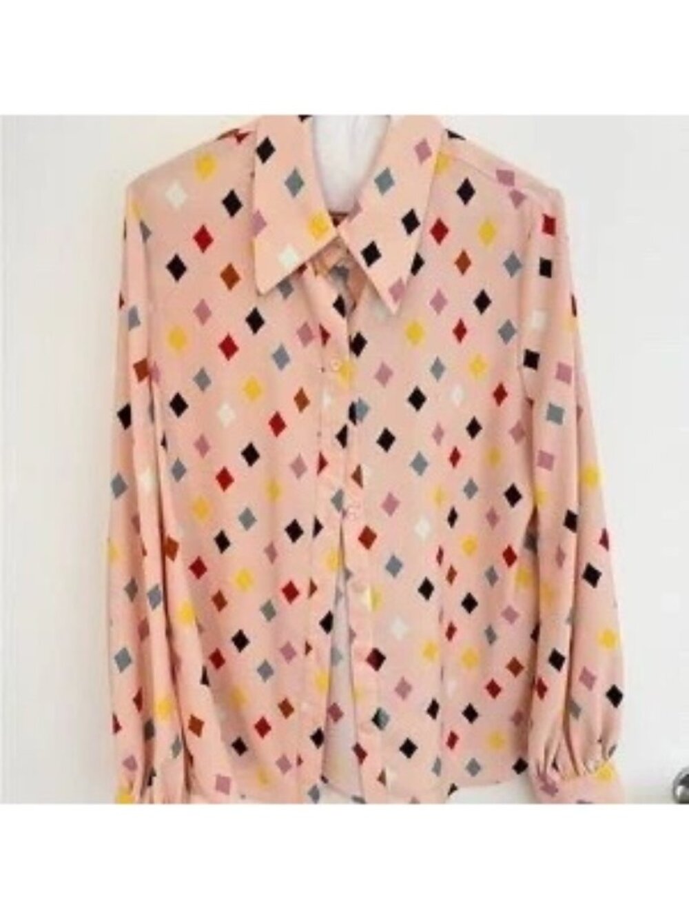 Halogen x Atlantic-Pacific multicolor diamond print button-down shirt.SZ small
